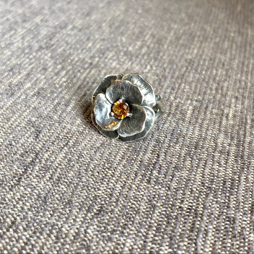 James Avery Citrine flower ring. Retired. Size 6.5